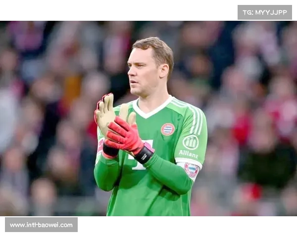 诺伊尔欧冠单场长传成功破纪录 展现门将传球新高度